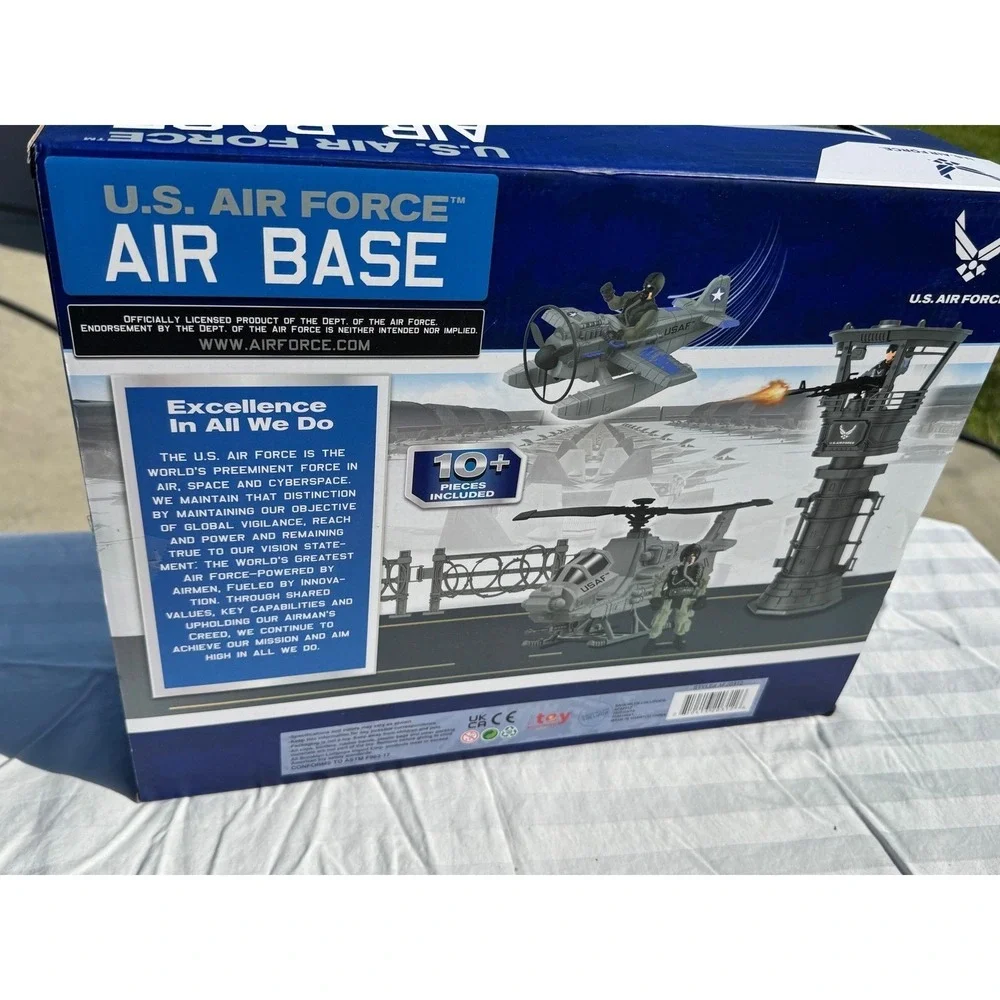 U.S. Air Force Air Base Toy Playset‎ 10+ Pieces Helicopter Plane Figures New